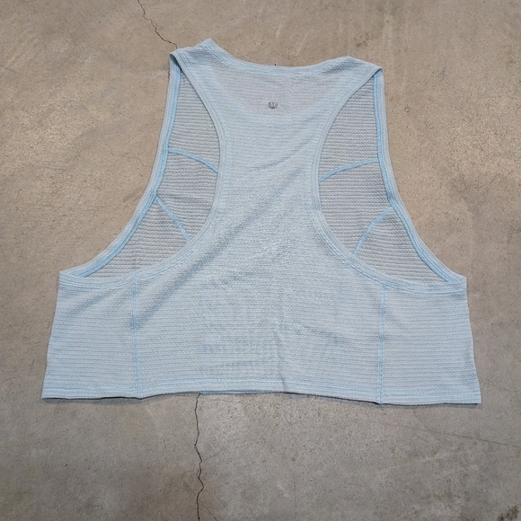 Lululemon Stronger As One Women's Tank Top 8? 10? - Picture 2 of 5